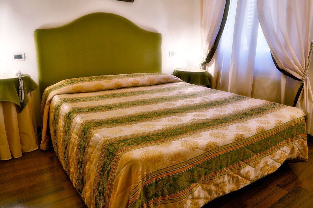Albergo Moderno Lucca Ngoại thất bức ảnh